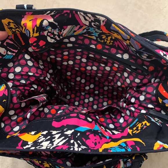 Vera Bradley Bag - Picture 3 of 6